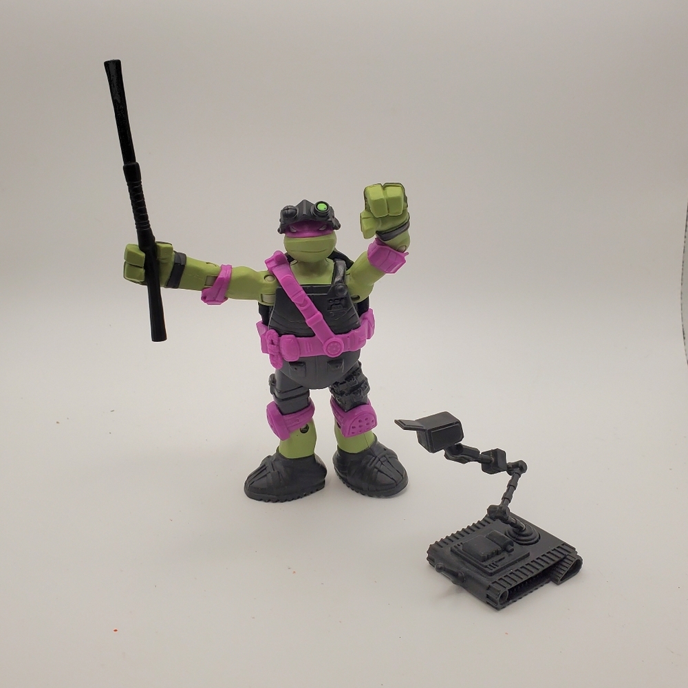 Stealth Tech Donatello 2013 Teenage Mutant Ninja‎ Turtles With Robot